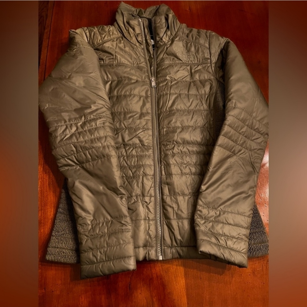 The North Face Jacket - Picture 1 of 2